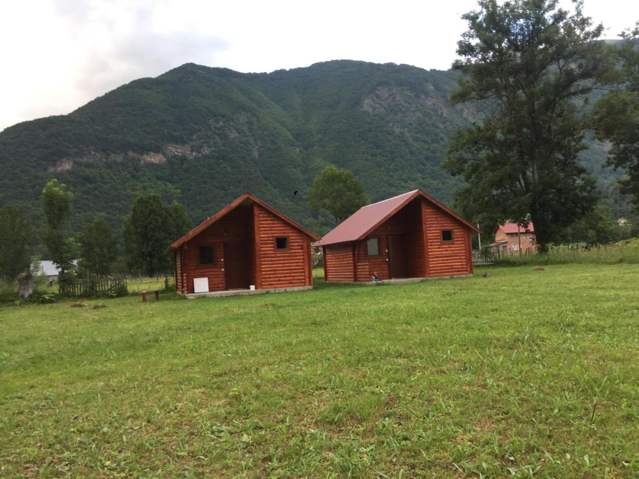 Bungalows-Oaza Vuthaj Buitenkant foto
