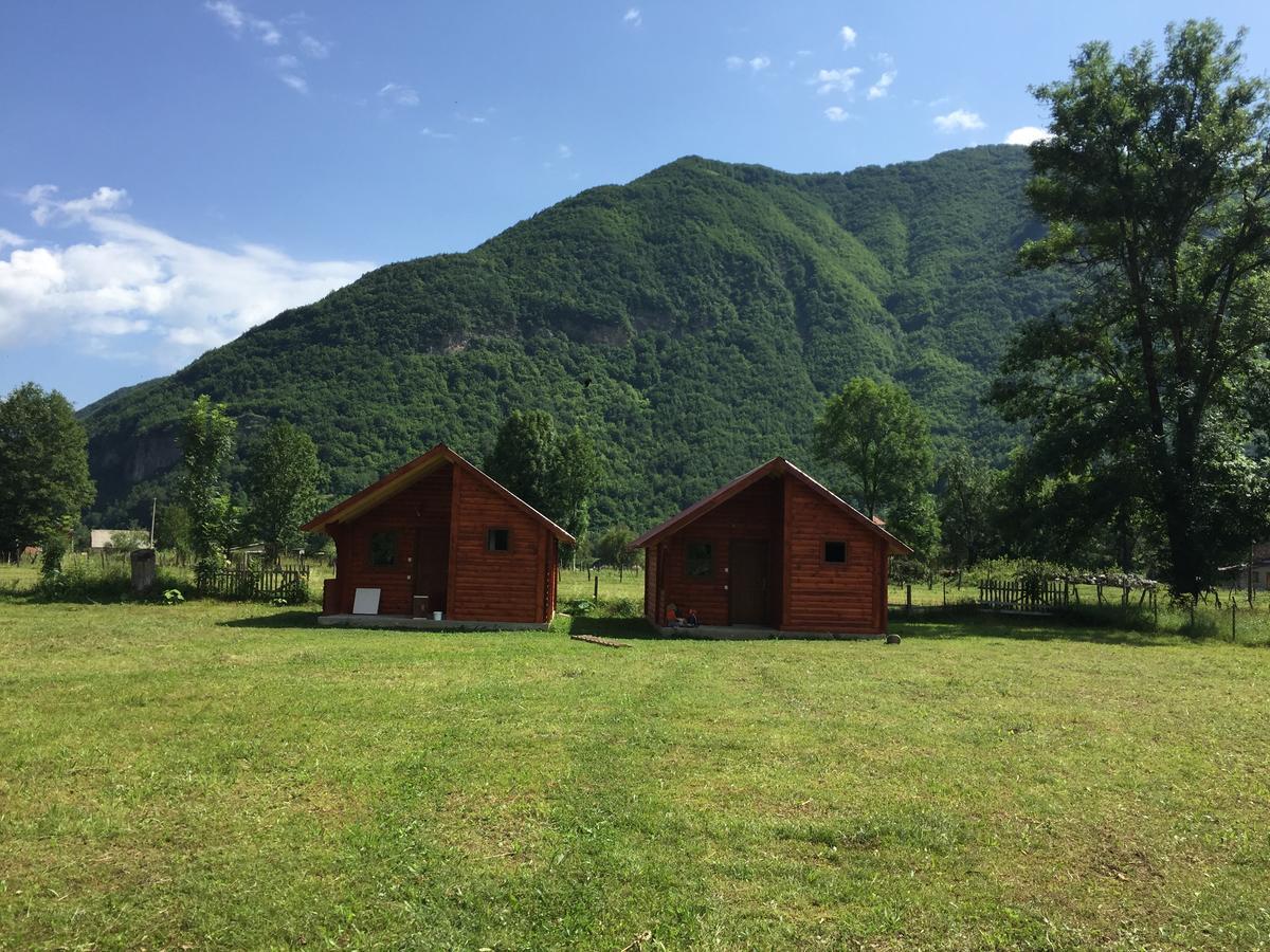 Bungalows-Oaza Vuthaj Buitenkant foto