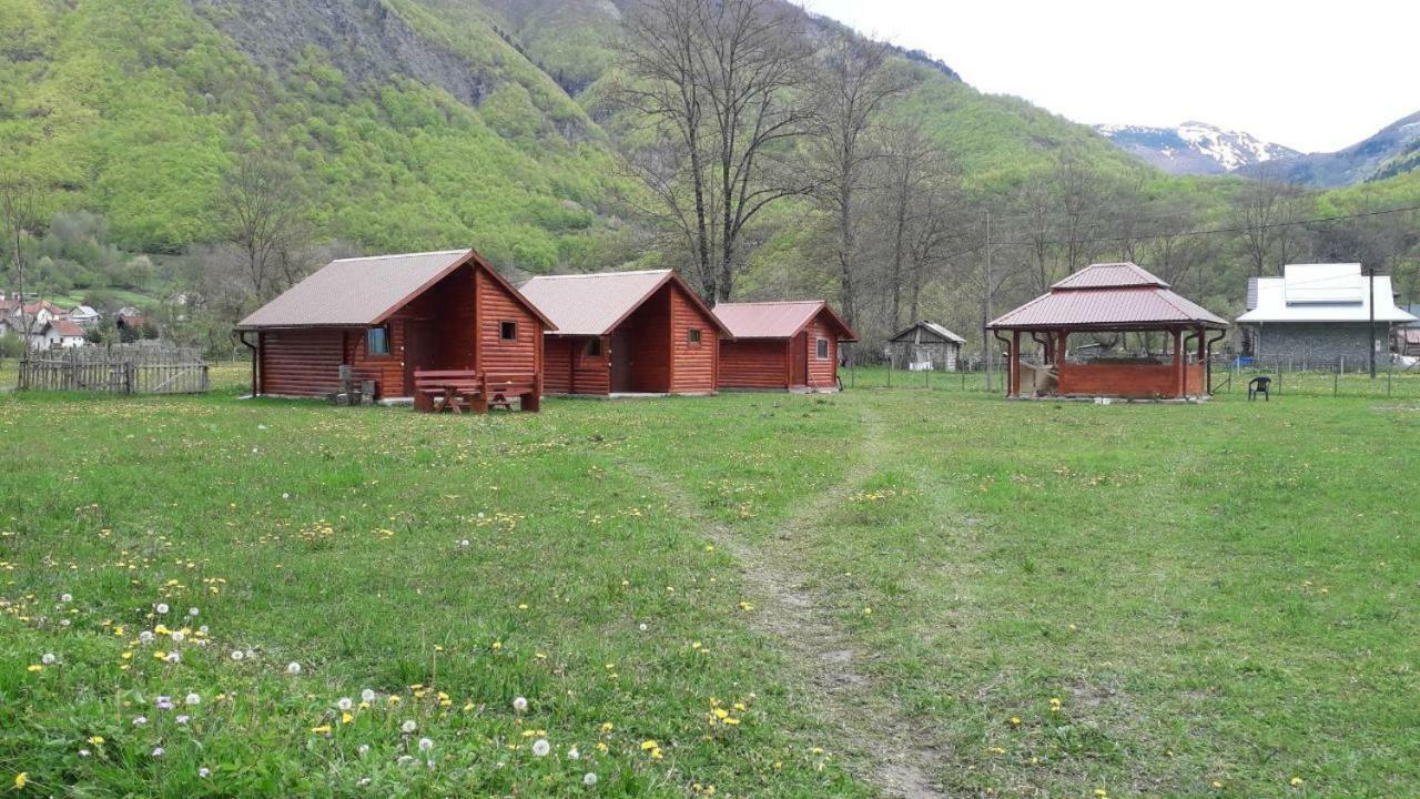 Bungalows-Oaza Vuthaj Buitenkant foto