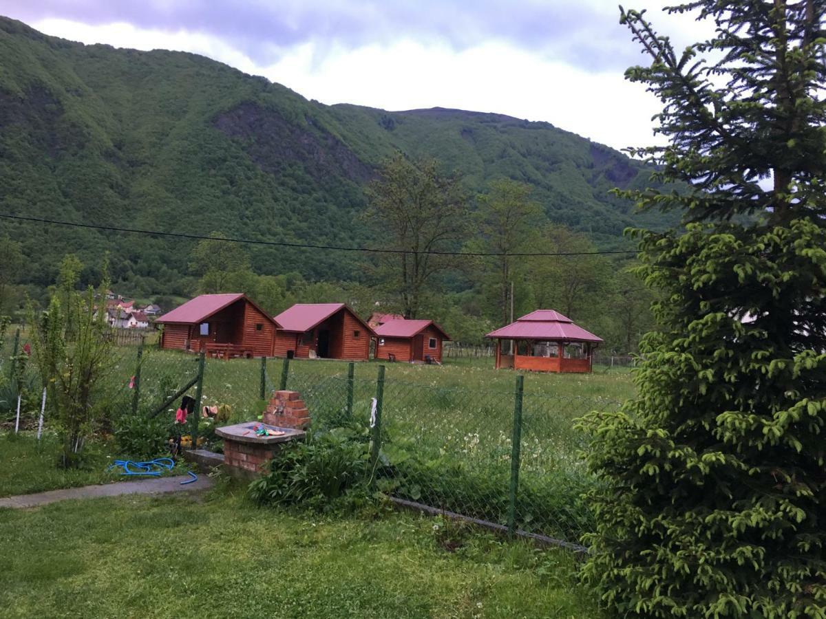 Bungalows-Oaza Vuthaj Buitenkant foto