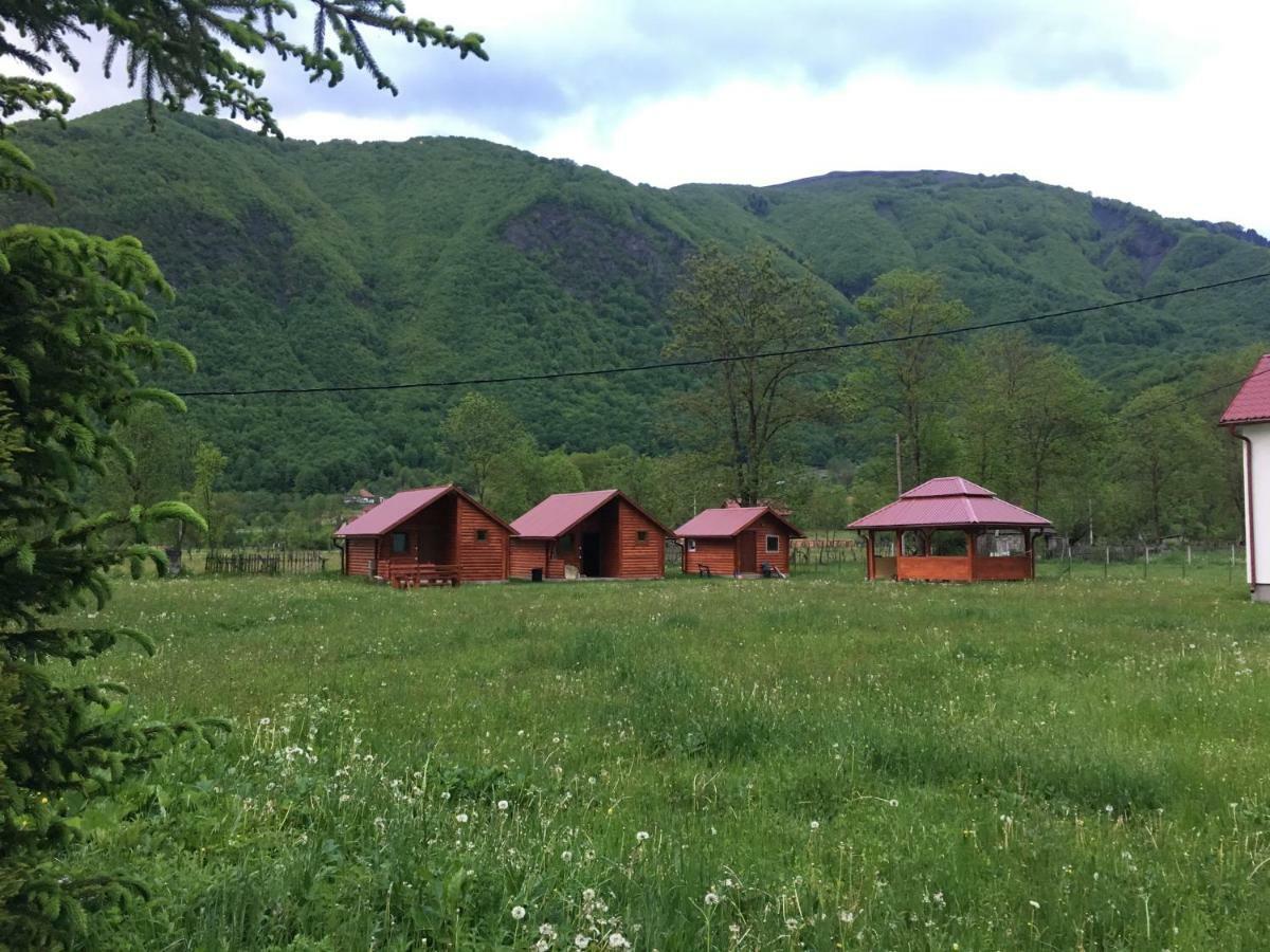 Bungalows-Oaza Vuthaj Buitenkant foto