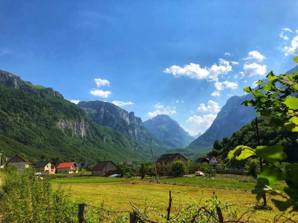 Bungalows-Oaza Vuthaj Buitenkant foto