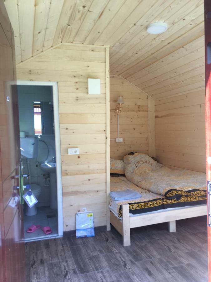 Bungalows-Oaza Vuthaj Buitenkant foto
